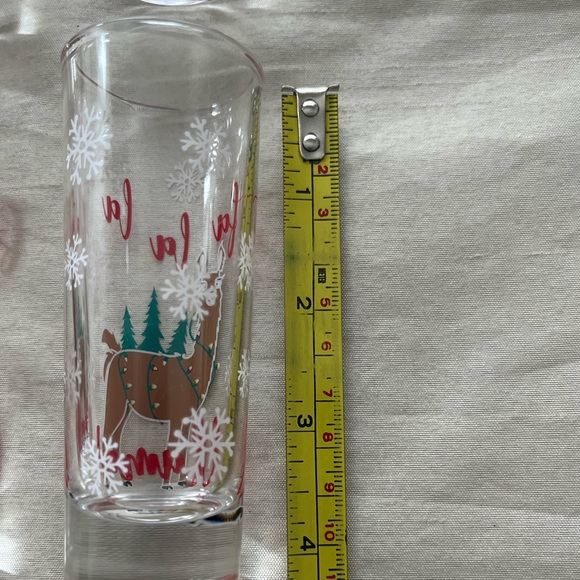 Holiday Reindeer Set of 6 shot glasses - Picture 4 of 5